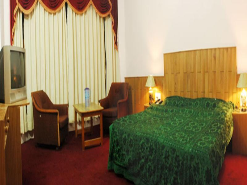 Hotel Satkar Residency - Riverside Old Manali Exterior photo
